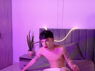 Zeyn_Smith Chaturbate stream image from May 16, 2026