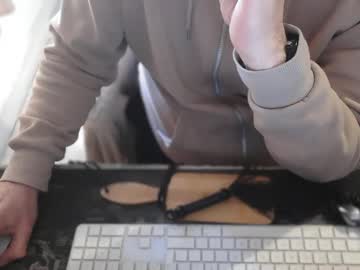Amslave4f Chaturbate stream image from May 16, 2026