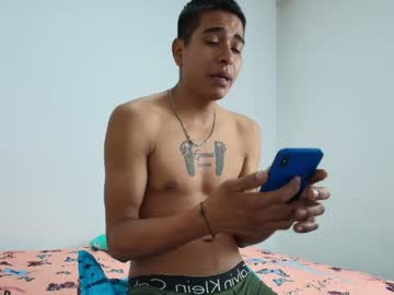 Axelgaell Chaturbate stream image from May 16, 2026