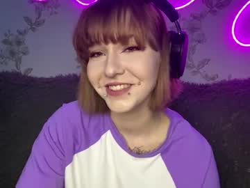 Desireeminahan Chaturbate stream image from May 16, 2026