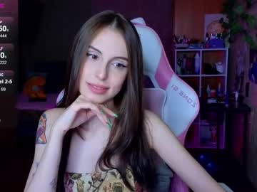 Edelinemaher Chaturbate stream image from May 16, 2026