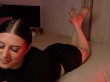 Hazelhayess Chaturbate stream image from May 16, 2026