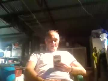 Lovelux02 Chaturbate stream image from May 16, 2026