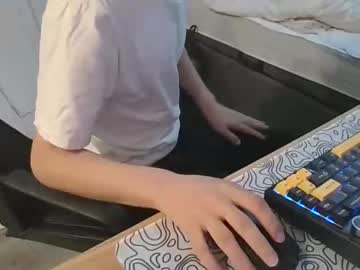 Twinksexycocuk Chaturbate stream image from May 16, 2026
