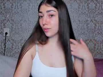 Adrianakuiper Chaturbate stream image from May 16, 2026