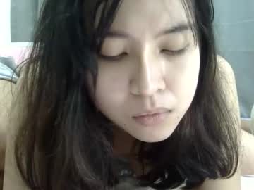 Dolfvlucy Chaturbate stream image from May 16, 2026