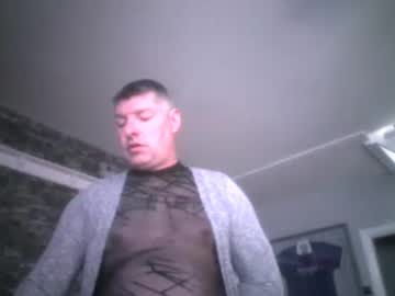 Michael910614 Chaturbate stream image from May 16, 2026