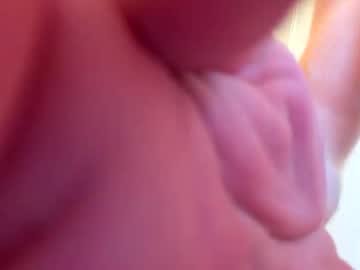 Bicuriousbigdick Chaturbate stream image from May 16, 2026