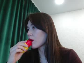 Leni2127 Chaturbate stream image from May 16, 2026