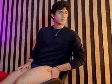 Mikevoss_ Chaturbate stream image from May 16, 2026