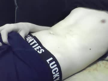 Skinnycuteman Chaturbate stream image from May 16, 2026