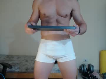 Tom_Show Chaturbate stream image from May 16, 2026