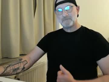 Curman85 Chaturbate stream image from May 17, 2026