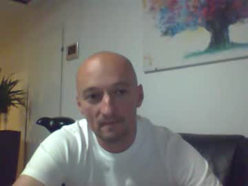 Nordicrunner76 Chaturbate stream image from May 17, 2026