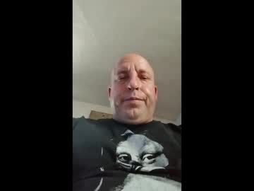 Slammy7923 Chaturbate stream image from May 17, 2026