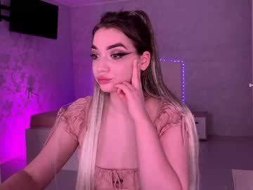 Feetwet Chaturbate stream image from May 17, 2026