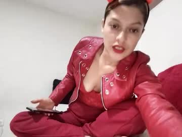 Skarlett_Smith5 Chaturbate stream image from May 17, 2026