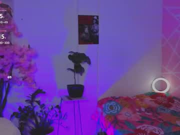 Coral_Larsson Chaturbate stream image from May 17, 2026