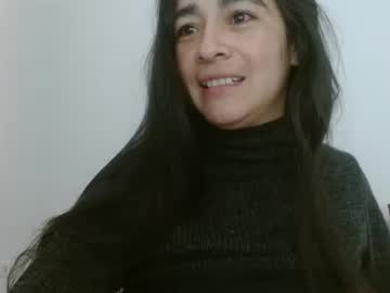 Porcelainlux Chaturbate stream image from May 17, 2026
