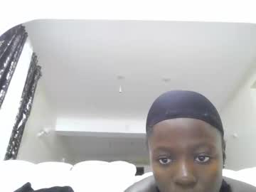 Sweet_Tenny Chaturbate stream image from May 17, 2026