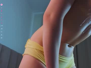 Camillahooser Chaturbate stream image from May 17, 2026