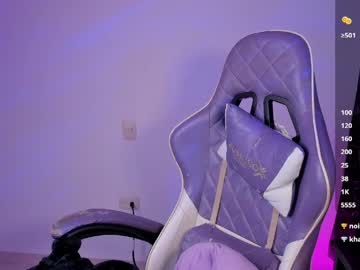 Ale_Petitee Chaturbate stream image from May 17, 2026