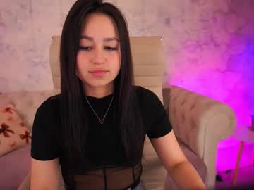 Lexxxilush Chaturbate stream image from May 17, 2026