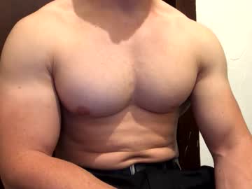 Troncq Chaturbate stream image from May 17, 2026