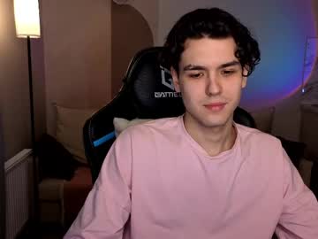 Travisrivas Chaturbate stream image from May 17, 2026
