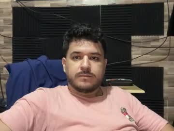 Antonio2504 Chaturbate stream image from May 17, 2026