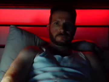 Gunz83 Chaturbate stream image from May 17, 2026