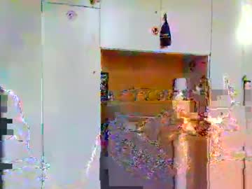 Luxx72boy Chaturbate stream image from May 17, 2026