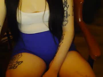 Raven7774ever Chaturbate stream image from May 17, 2026