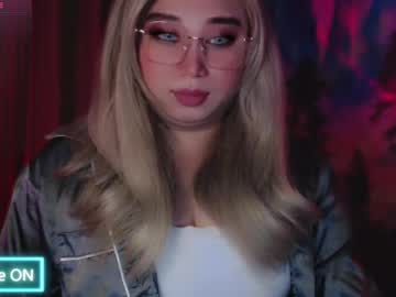 Airisredfield_ Chaturbate stream image from May 17, 2026