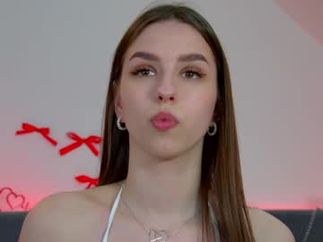Aliceatkin Chaturbate stream image from May 17, 2026