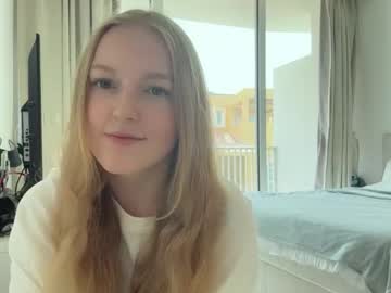 Ardellleclair Chaturbate stream image from May 17, 2026