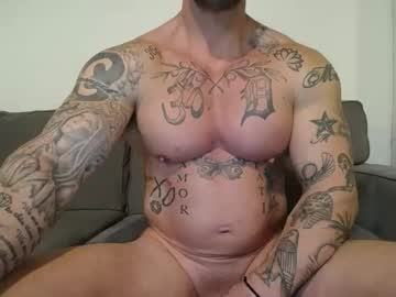 Muscle761004 Chaturbate stream image from May 17, 2026