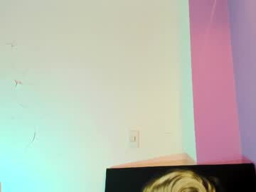 Charlotte1117 Chaturbate stream image from May 17, 2026