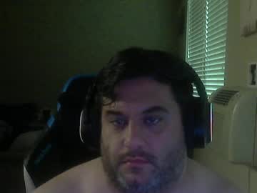 Daddybody4u Chaturbate stream image from May 17, 2026