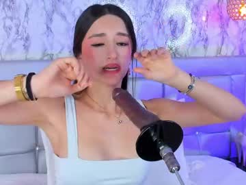 Kattyskinnyy Chaturbate stream image from May 17, 2026