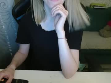 _Milamanka_ Chaturbate stream image from May 17, 2026