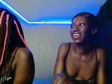 Kimberly_Chloe Chaturbate stream image from May 17, 2026
