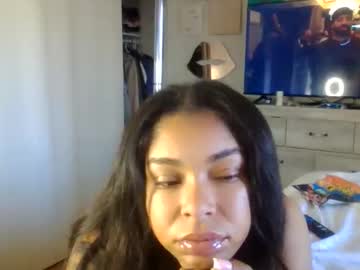 Chynarose2024 Chaturbate stream image from May 17, 2026
