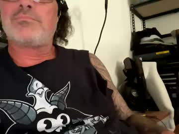 Specter1972 Chaturbate stream image from May 17, 2026