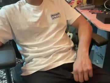 Adm999999 Chaturbate stream image from May 17, 2026