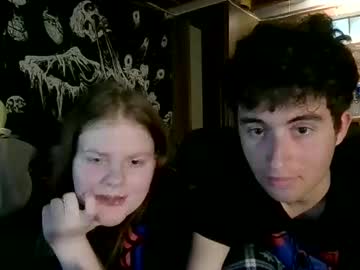 Dinosaurlovers69 Chaturbate stream image from May 17, 2026