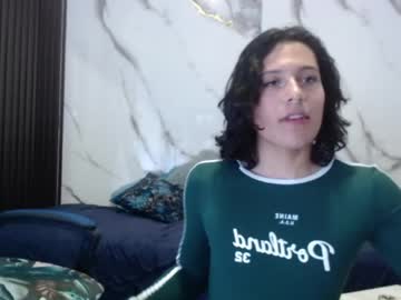 Oliver__Brown Chaturbate stream image from May 17, 2026