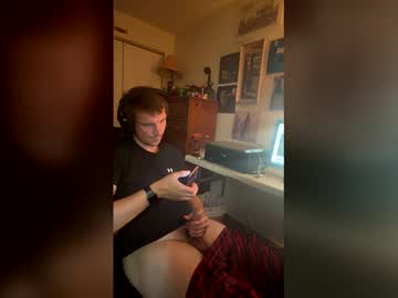 Willieb400610 Chaturbate stream image from May 17, 2026