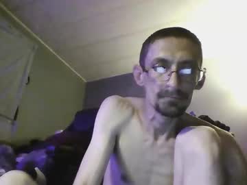 Shybilly40 Chaturbate stream image from May 17, 2026