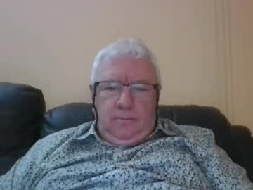 Springtine Chaturbate stream image from May 17, 2026